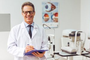 5 sinais de que você precisa consultar um oftalmologista